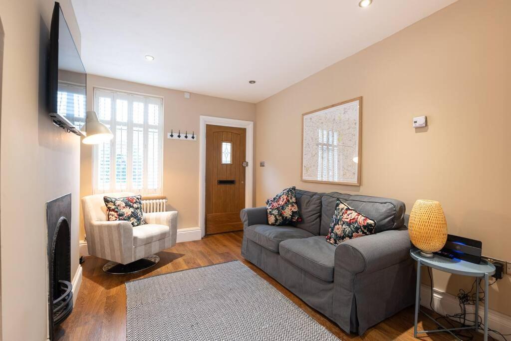 הוילה Besford Square, Shrewsbury Town מראה חיצוני תמונה